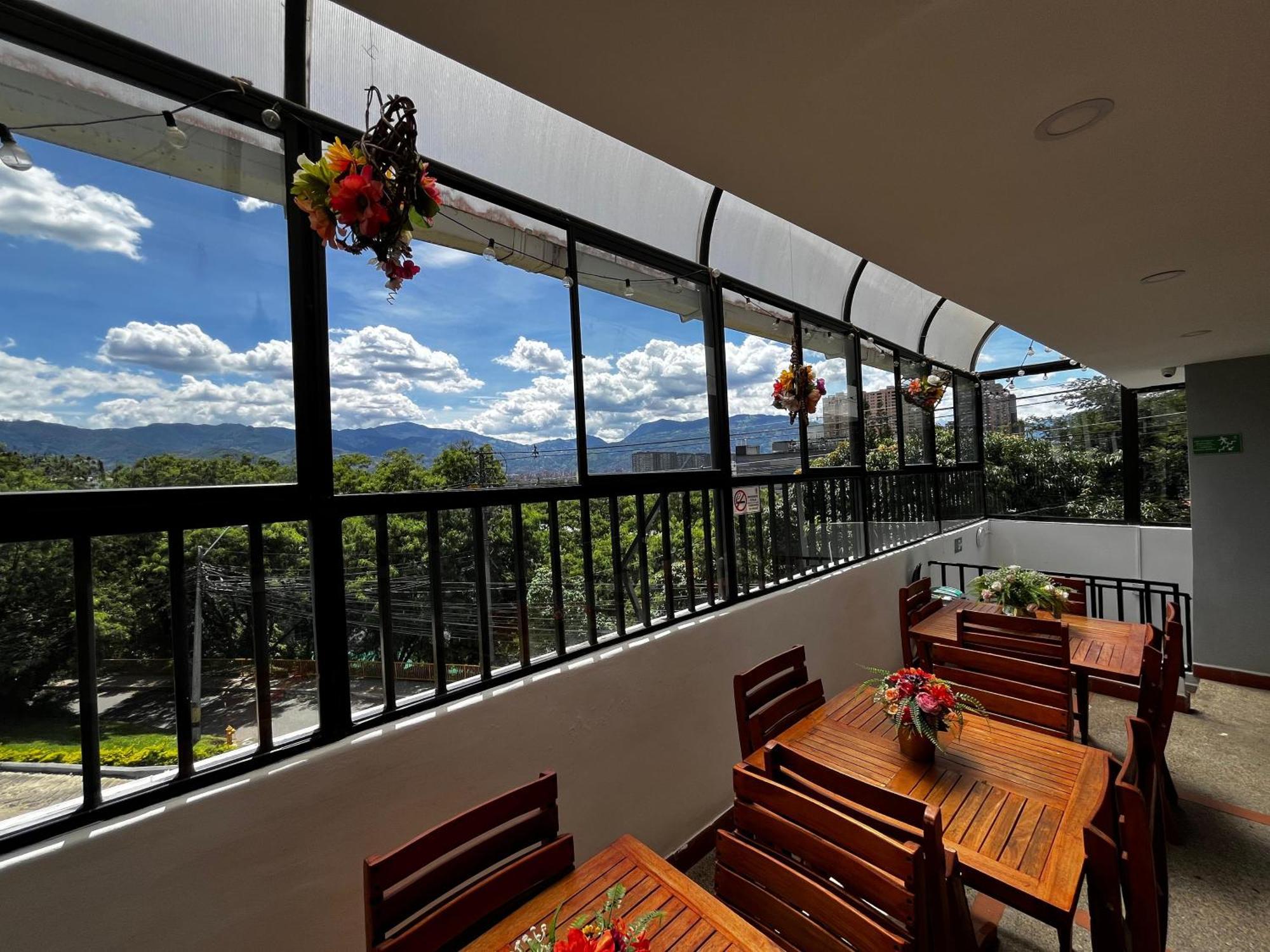 International Hotel Medellín Zewnętrze zdjęcie